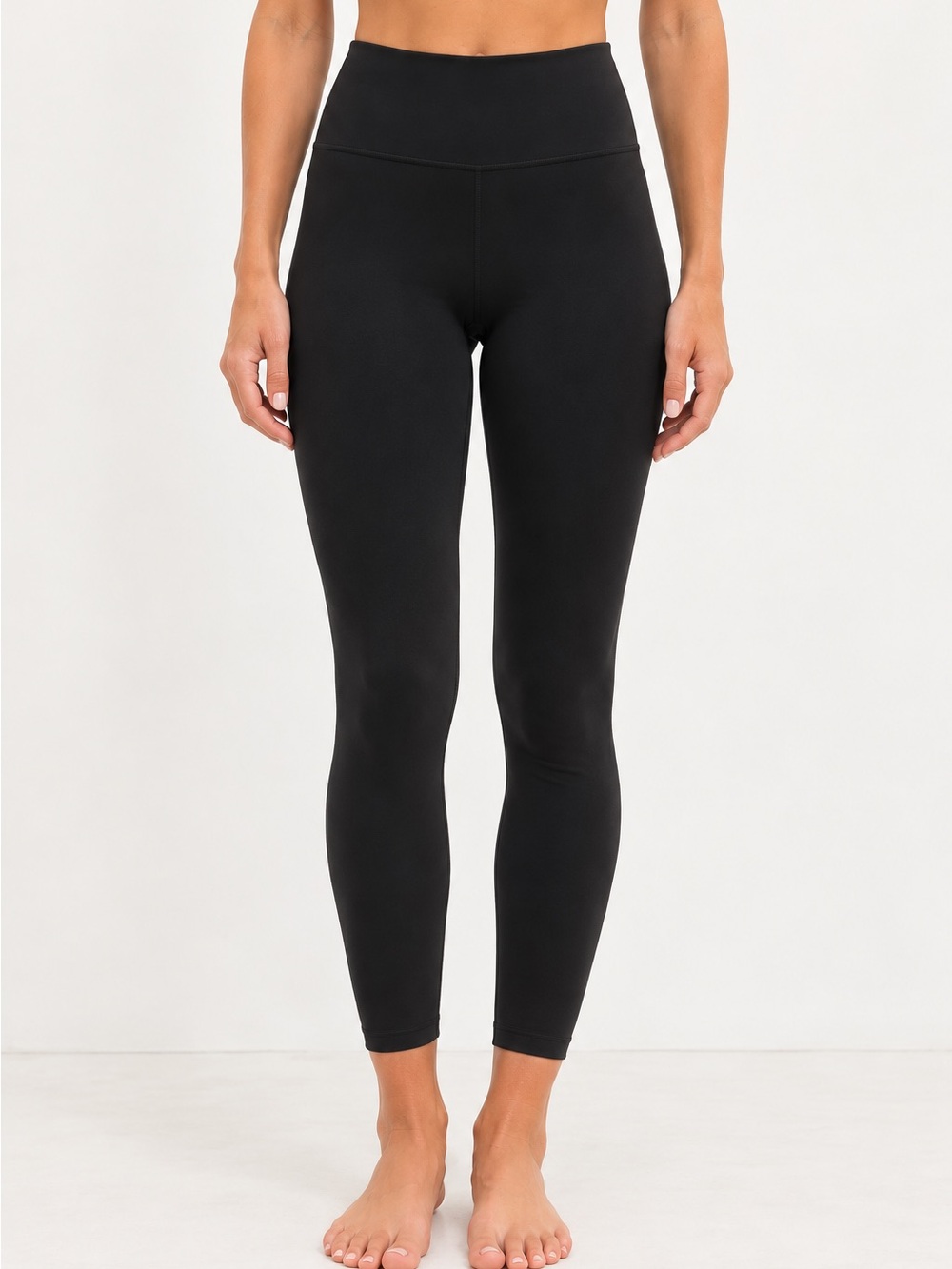 Athleta Ultra High Rise Elation 7/8 Leggings – Black – Size Medium
